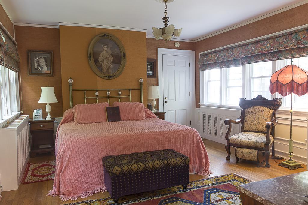 The Melange Inn Hendersonville Exterior photo