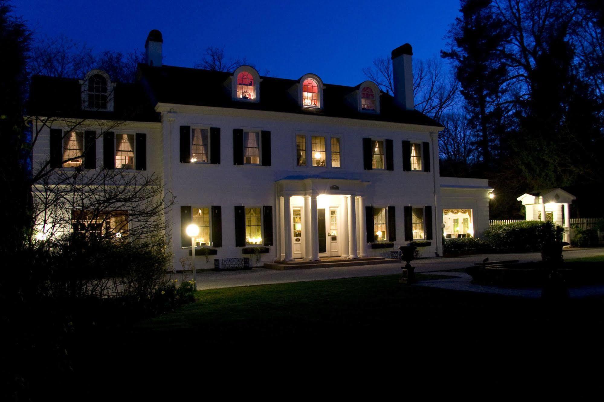 The Melange Inn Hendersonville Exterior photo